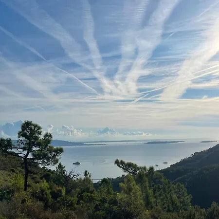 Jean Bart , Avec Parking Privé, Meublé Tourisme Classé 3 étoiles Apartamento