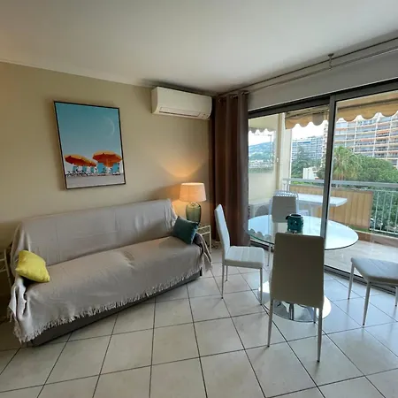 Jean Bart , Avec Parking Privé, Meublé Tourisme Classé 3 étoiles * Mandelieu