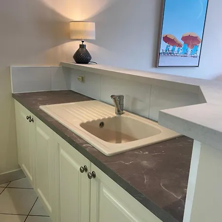 Apartment Jean Bart , Avec Parking Prive, Meuble Tourisme Classe 3 Etoiles