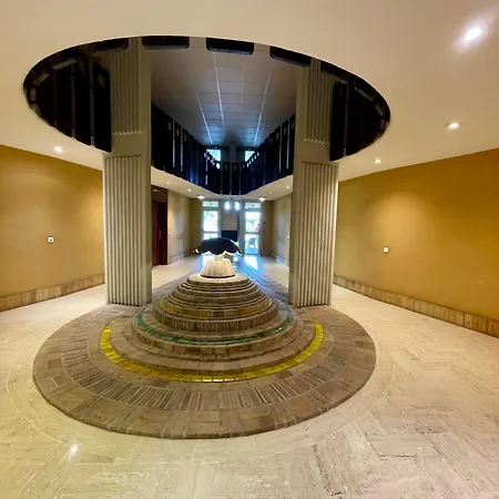 Jean Bart , Avec Parking Privé, Meublé Tourisme Classé 3 étoiles * Mandelieu