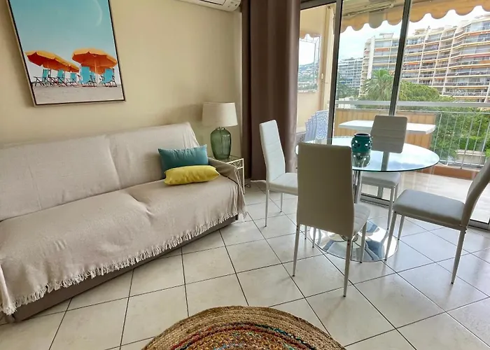 Apartment Jean Bart , Avec Parking Prive, Meuble Tourisme Classe 3 Etoiles Mandelieu