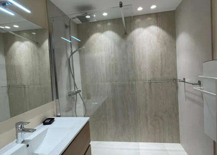 Jean Bart , Avec Parking Prive, Meuble Tourisme Classe 3 Etoiles Apartment Mandelieu