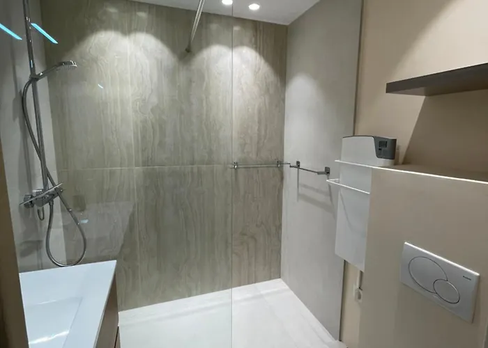 Jean Bart , Avec Parking Prive, Meuble Tourisme Classe 3 Etoiles Apartment *