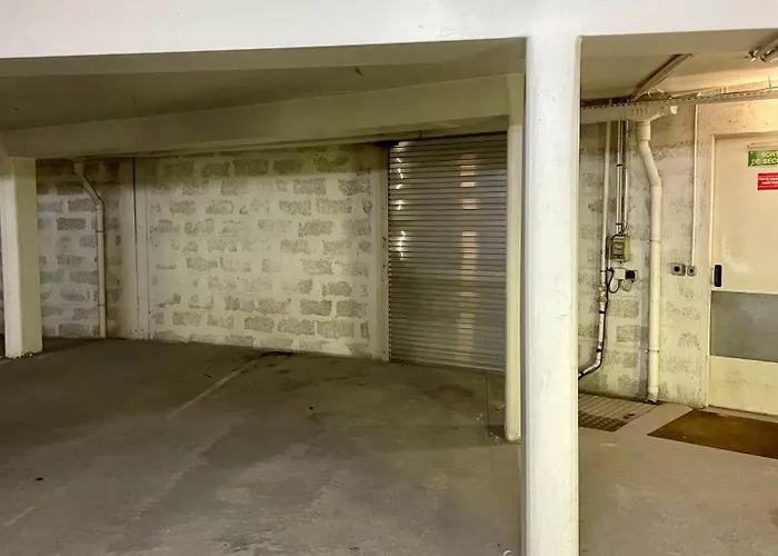 Apartment Jean Bart , Avec Parking Prive, Meuble Tourisme Classe 3 Etoiles *