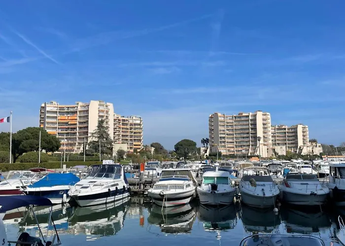 Jean Bart , Avec Parking Prive, Meuble Tourisme Classe 3 Etoiles Apartment Mandelieu