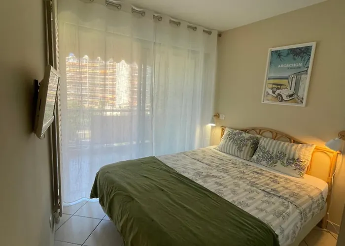Apartment Jean Bart , Avec Parking Prive, Meuble Tourisme Classe 3 Etoiles *